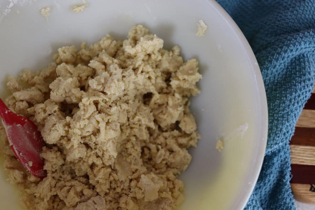 Shaggy dough in a white bowl.