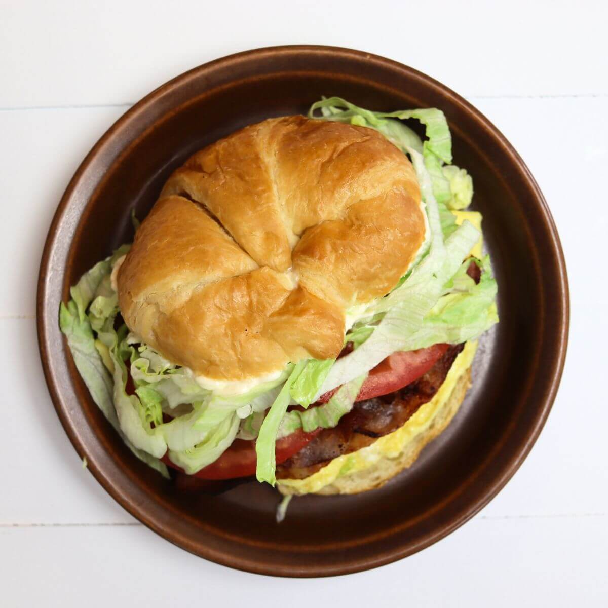Egg BLT Croissant Sandwich (Classic BLT with Egg)