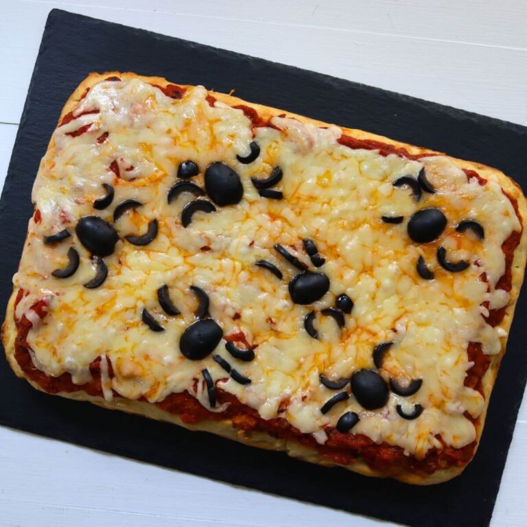 Spider Pizza With Black Olive Spiders